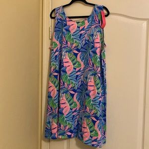 BOWEN HALTER TOP, BLUE GROTTO BELEAF IN YOURSELF